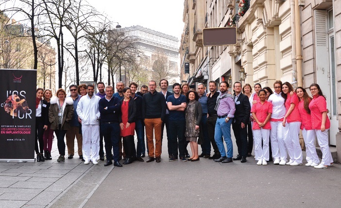 participants de la formation greffes osseuses en implantologie